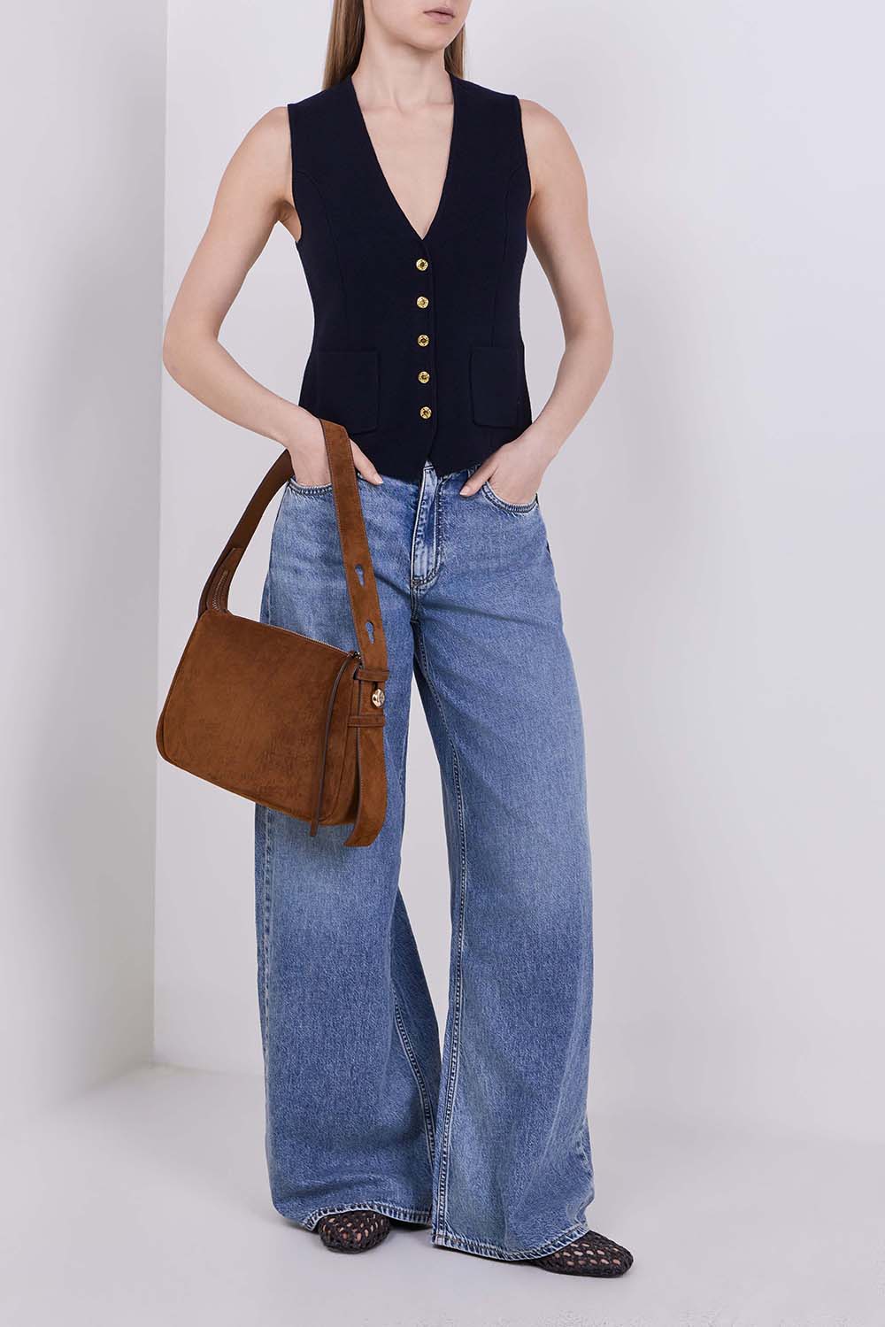 מכנסי ג'ינס בגזרה גבוהה